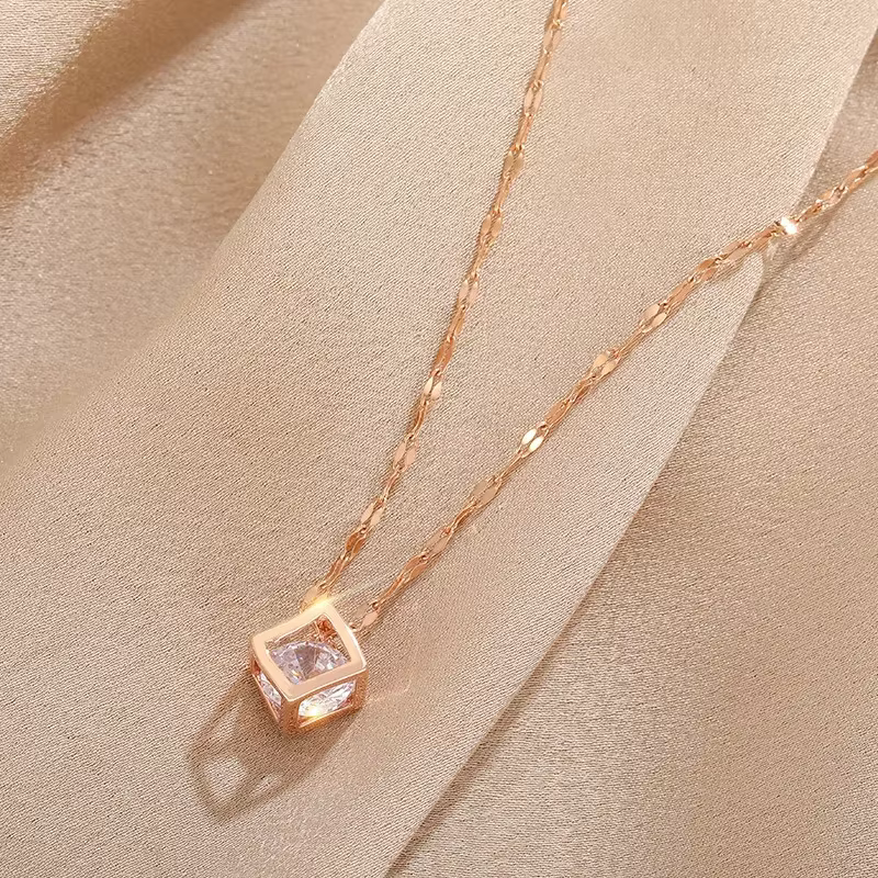 Aurora Box Necklace (Rose Gold)