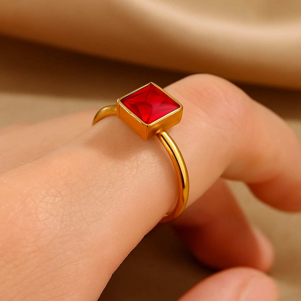 The Firelight Ring (Gold)